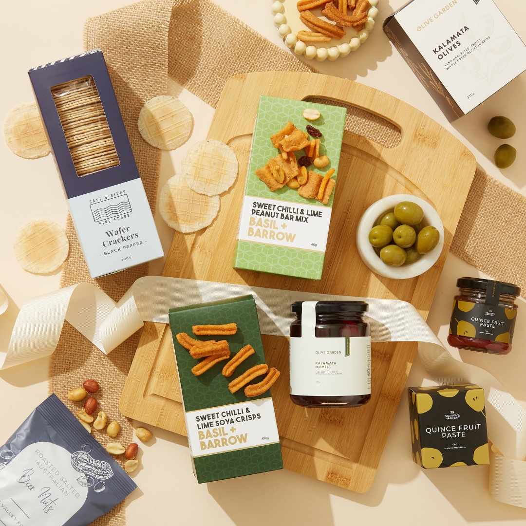 WHAT TO PUT IN A GIFT HAMPER? Hampers With Bite