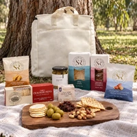 Foodies Picnic Backpack Gift Hamper