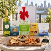 White Wine & Cheeseboard Hamper