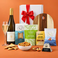 Sparkling & Cheeseboard Hamper