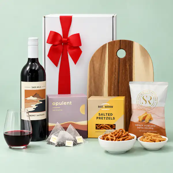 Red Welcome Home Hamper
