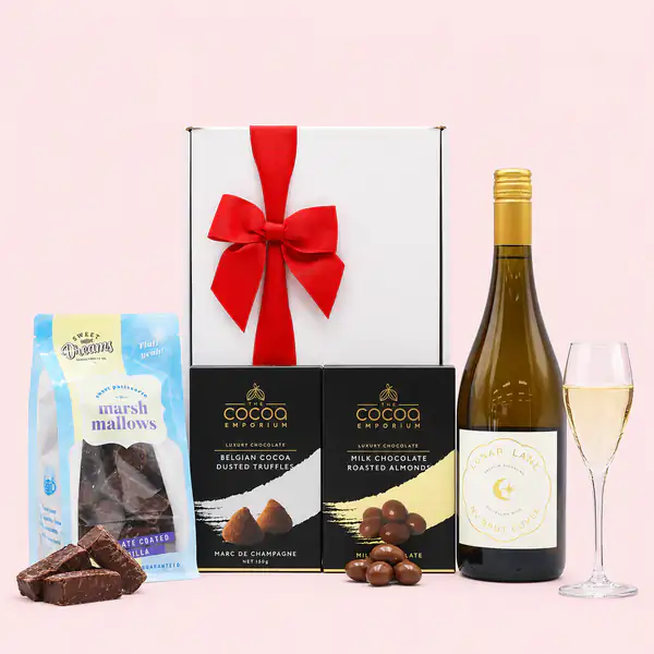 Sparkling & Chocolate Hamper