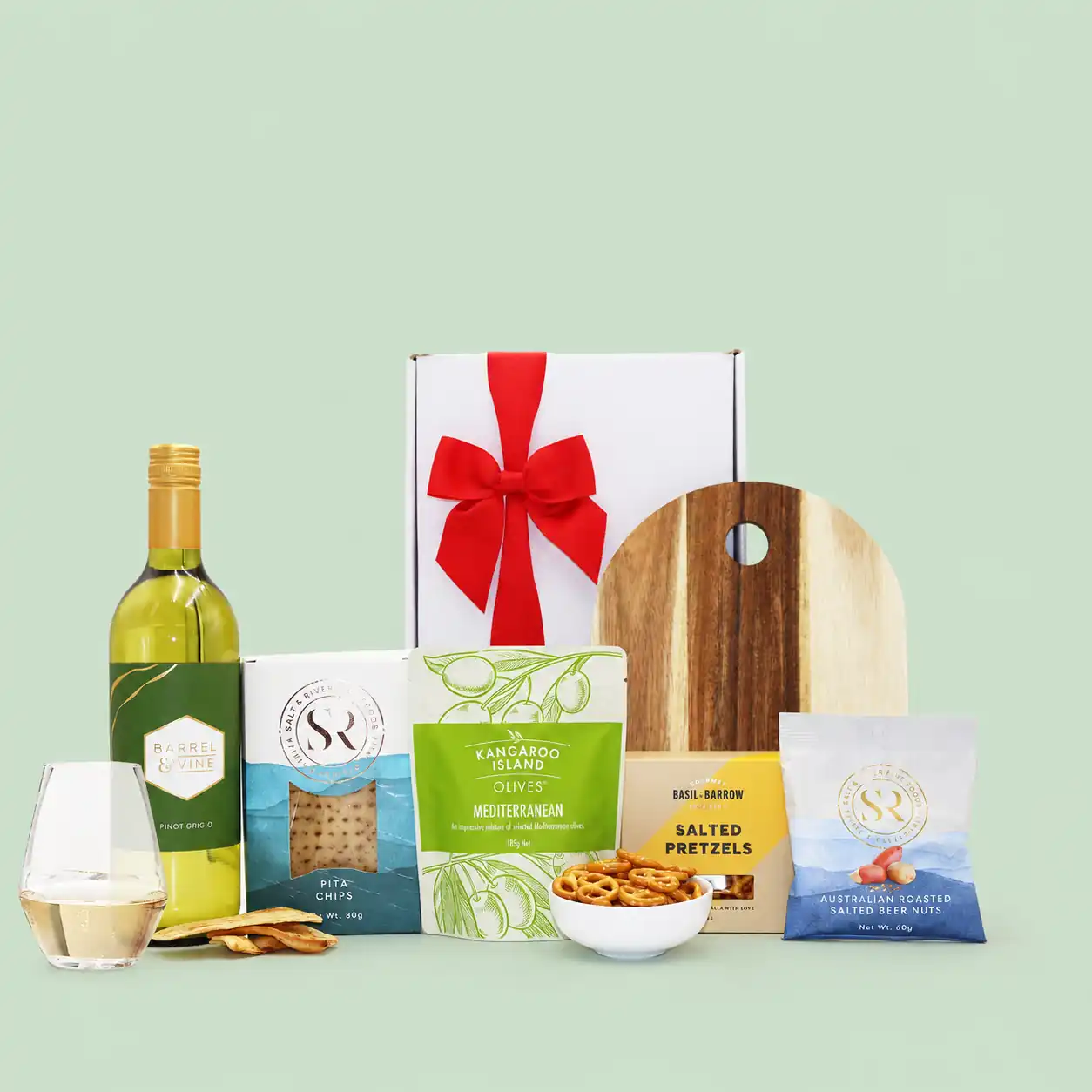 White Wine & Cheeseboard Hamper