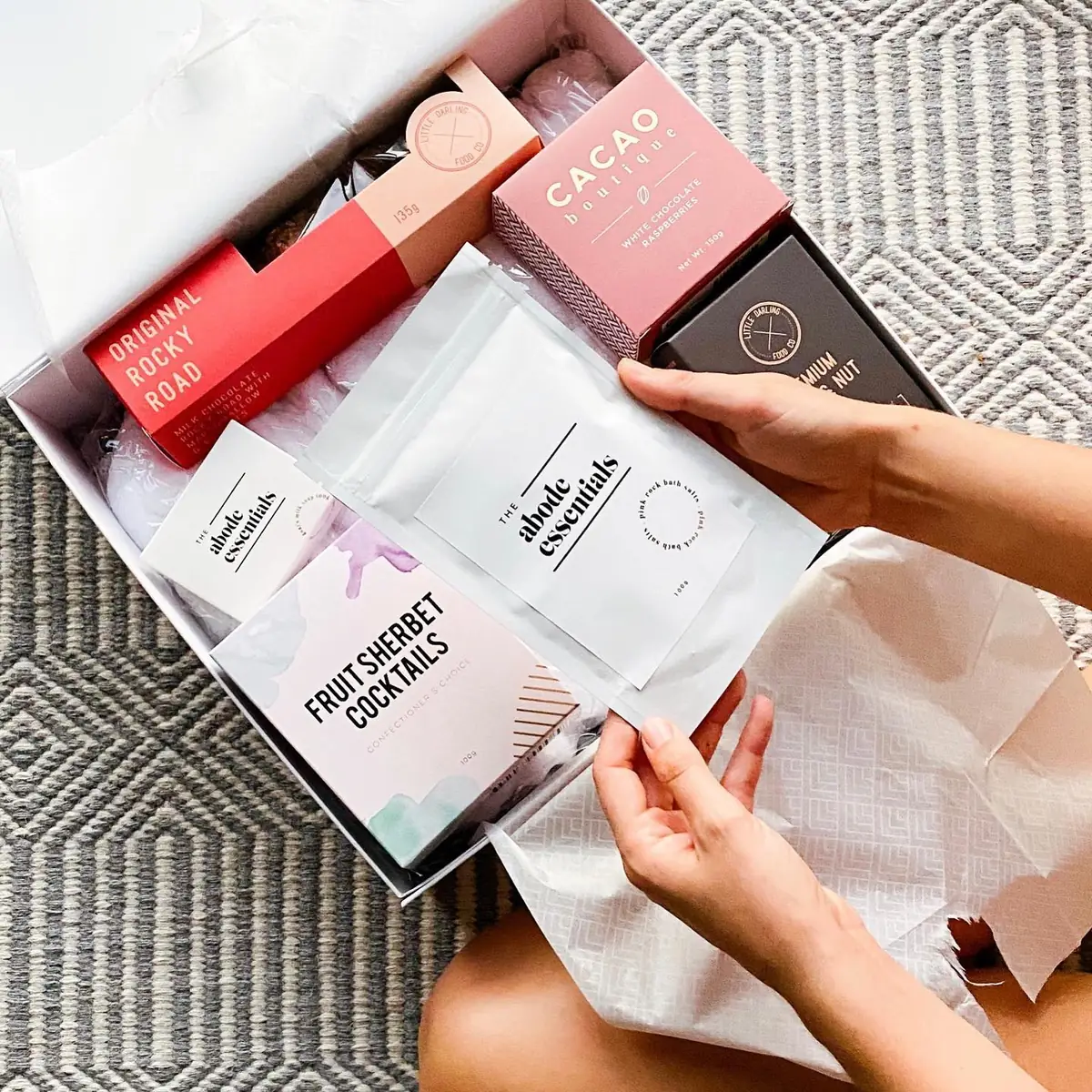 How to Give Gifts While Social Distancing