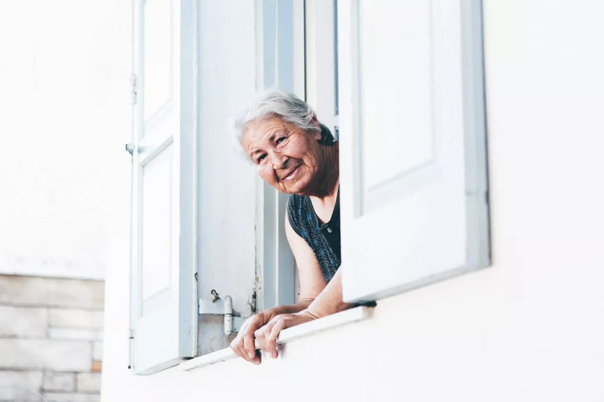 A Gift Guide to Buying for Grandmothers