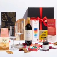 Red Wine & Game Night In Hamper